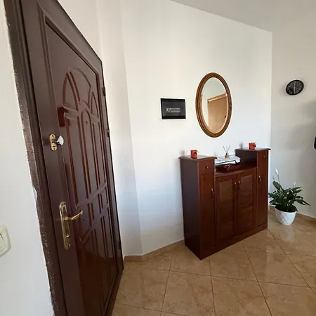 Apartamento Sunny Balcony Walk To *
