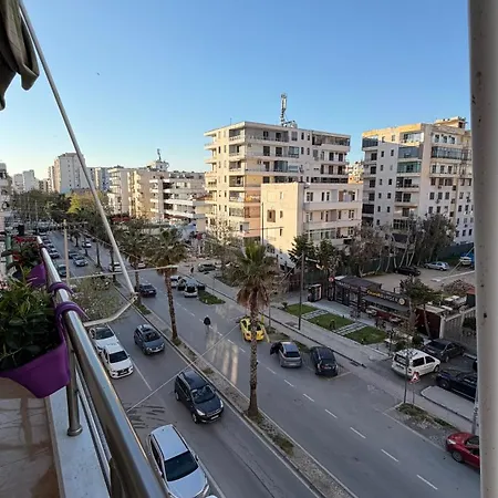 Apartman Sunny Balcony Walk To