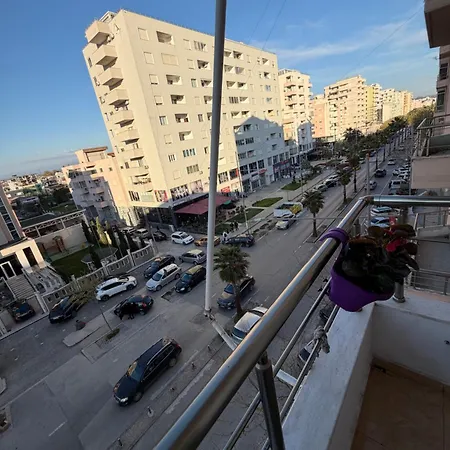 Sunny Balcony Walk To *